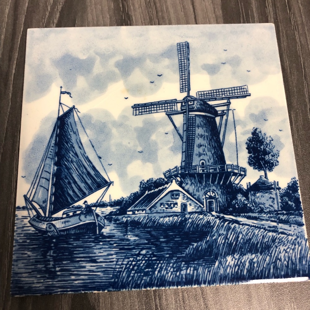Delft Blue Tile - Picture 7 of 7